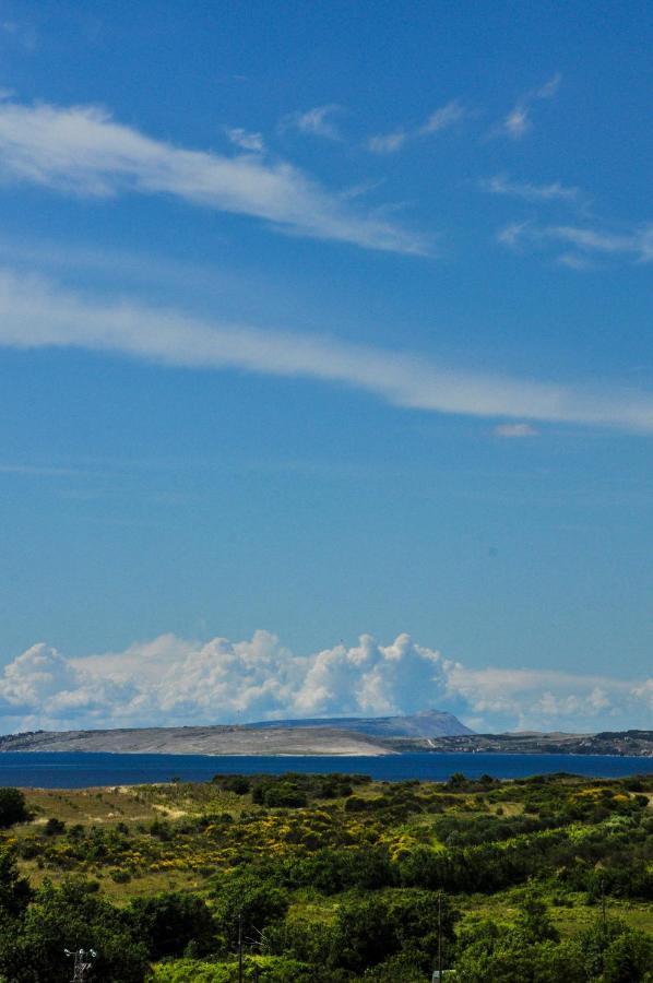 Apartmani Carnizza Ražanac Esterno foto