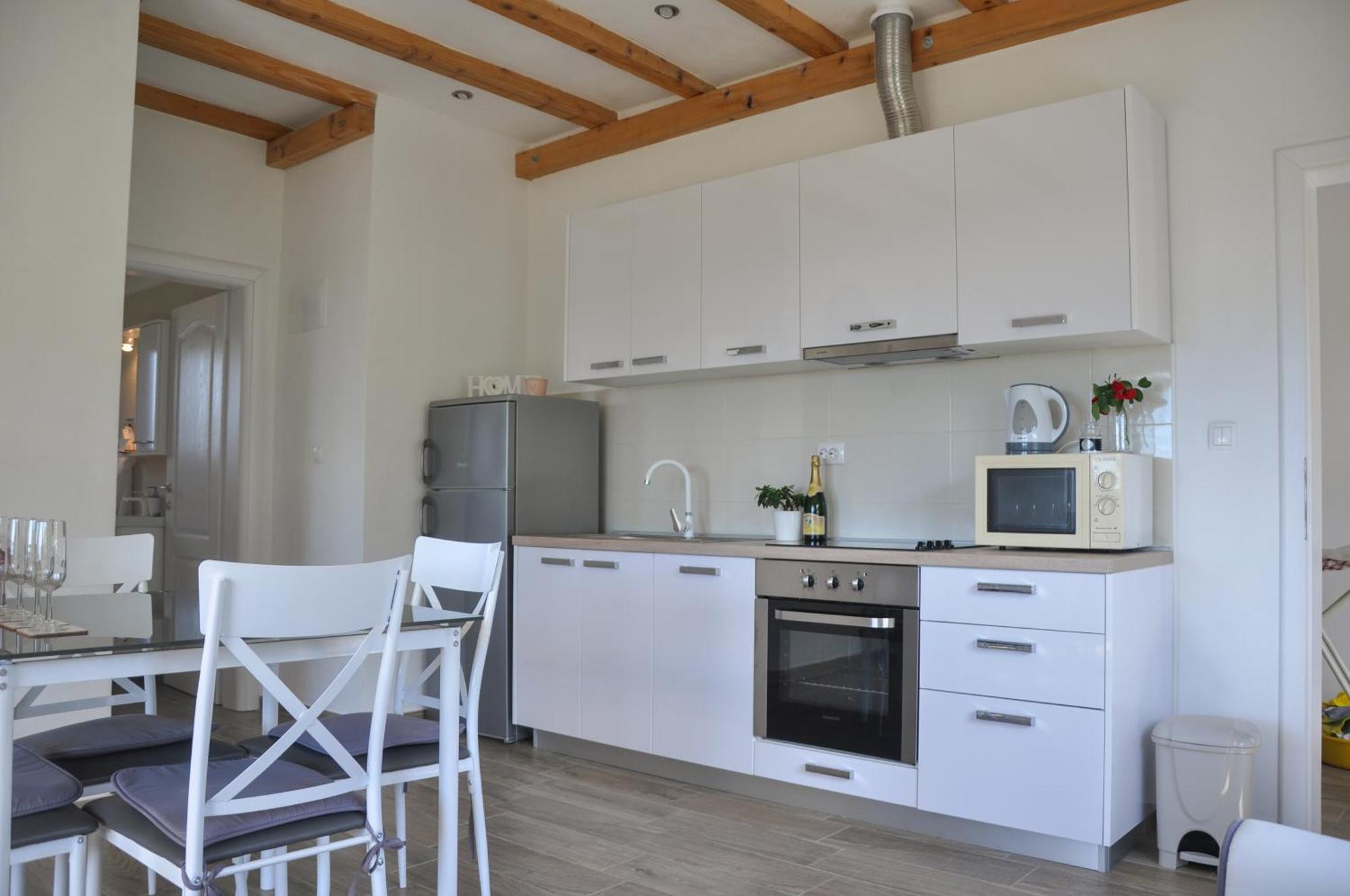 Apartmani Carnizza Ražanac Esterno foto